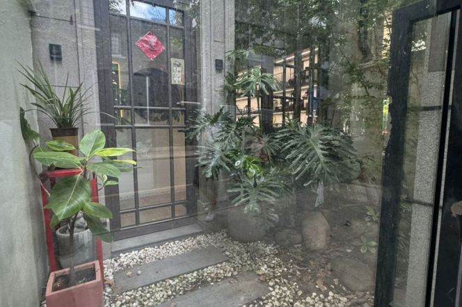 Spacious Studio Commercial Space (L1/L14)