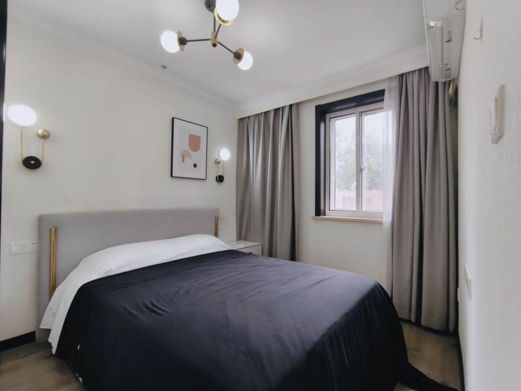Housing image — Bedroom