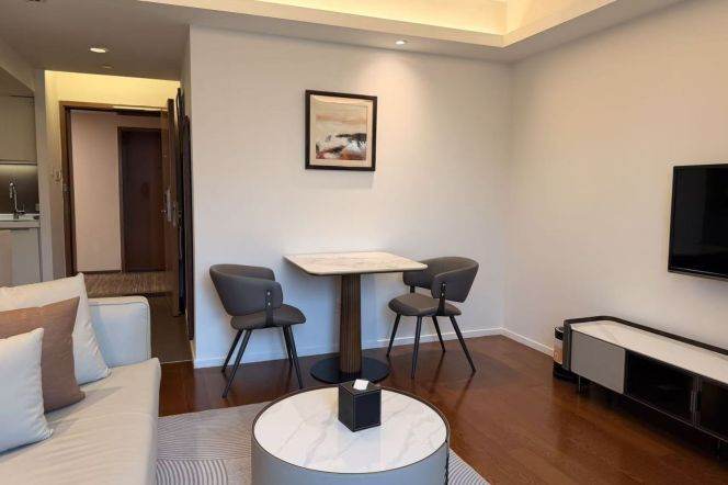 Short-Term 1BR Serviced Apartment near Shanghai International Studies University (Hongkou Campus) (L1)