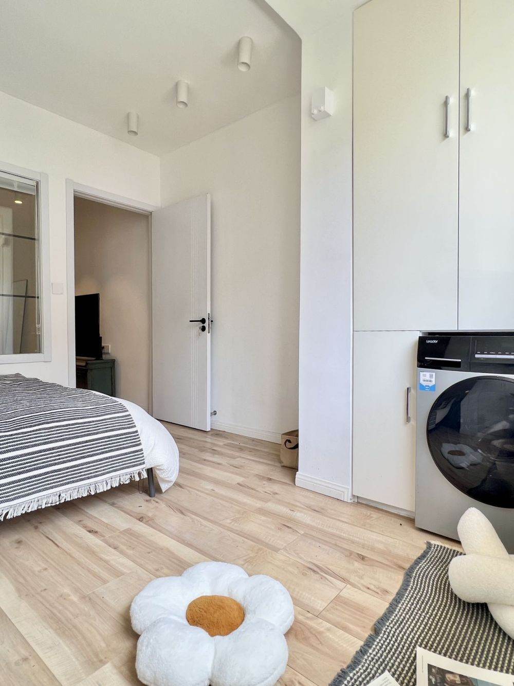 Housing image