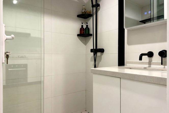 1BR Apartment