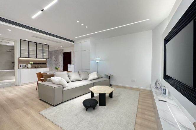 2BR Apartment in Gubei (L2)