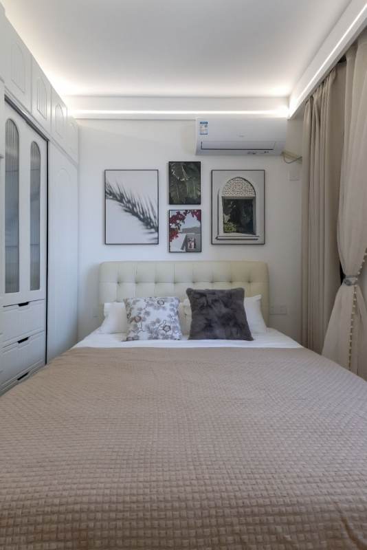 Housing image — Bedroom