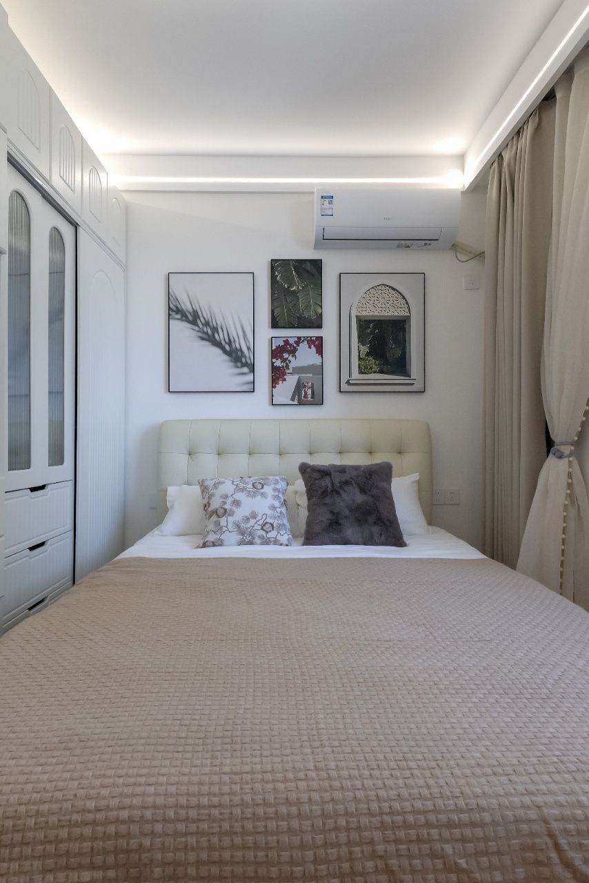 Housing image — Bedroom