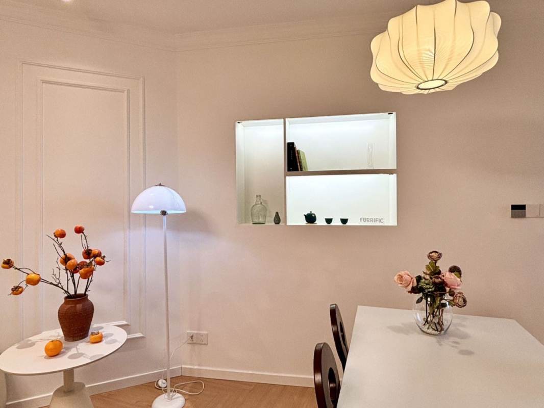 Housing image — Dining Area