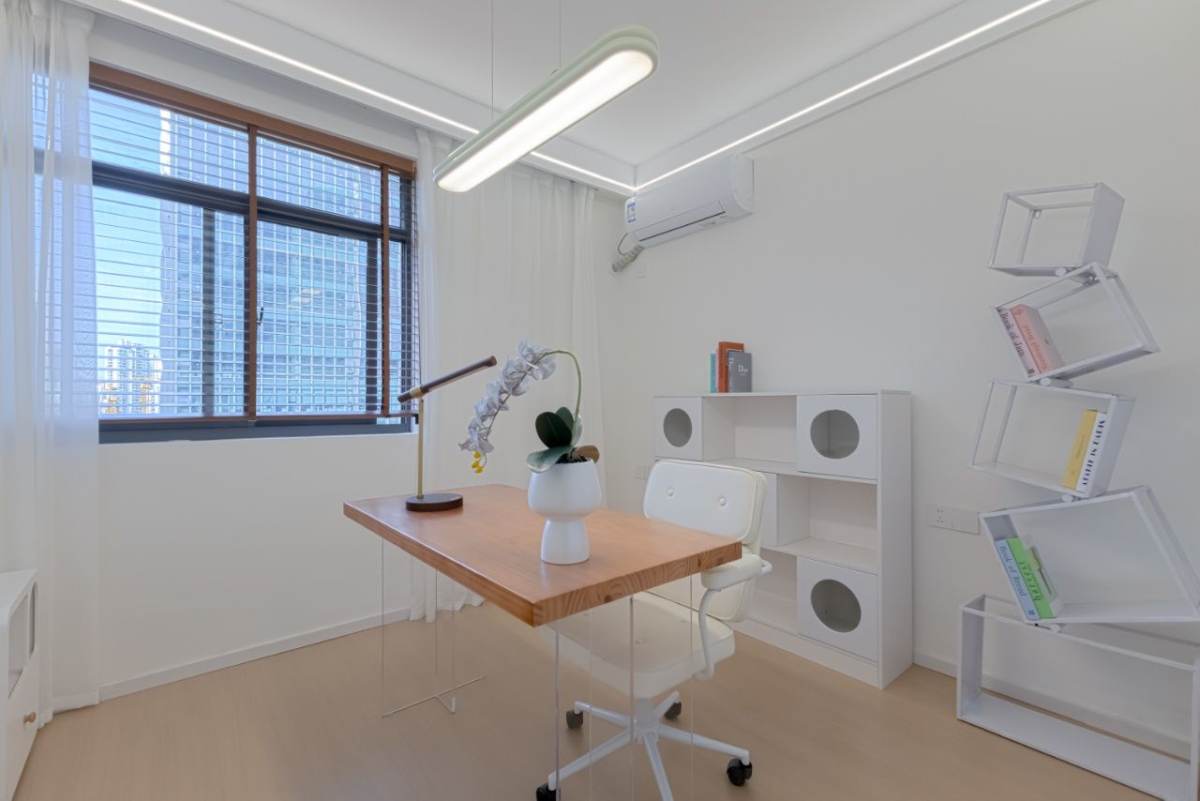 Housing image — Bedroom