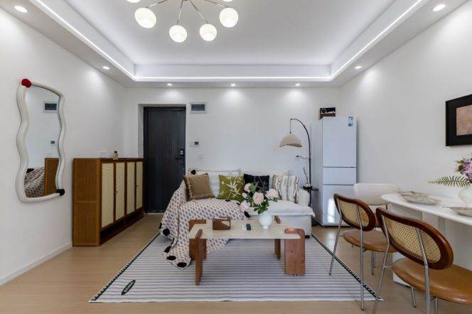 3BR Apartment in North Bund (L4)