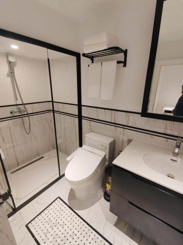 Housing image — Bathroom