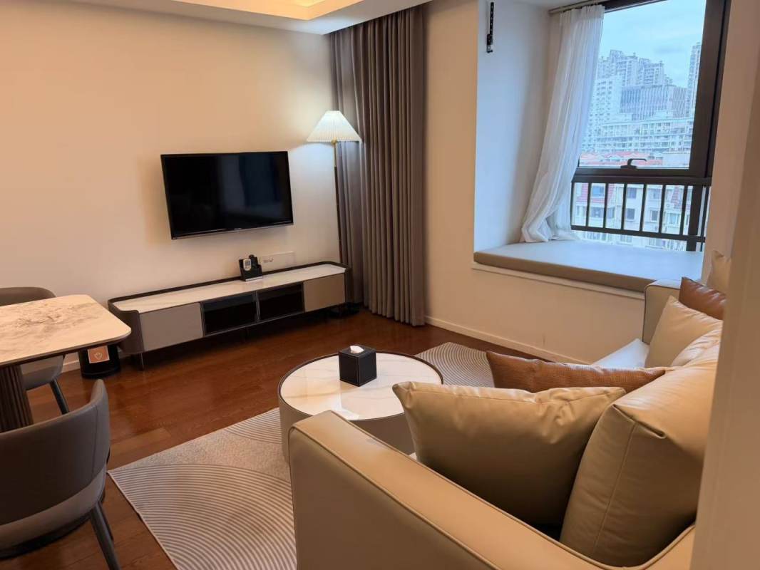 Housing image — Living Room