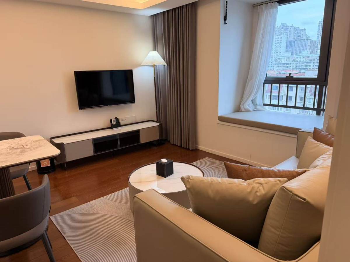 Housing image — Living Room