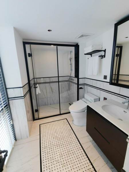 Housing image — Bathroom