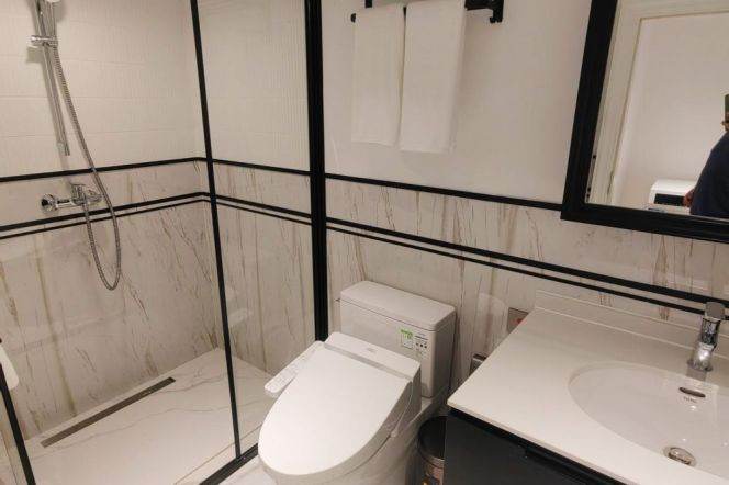 Spacious 3BR Serviced Apartment near Chenchun Rd Metro