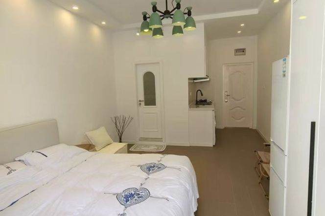 1BR Lane House near IAPM with Terrace (L1/L10/L12)