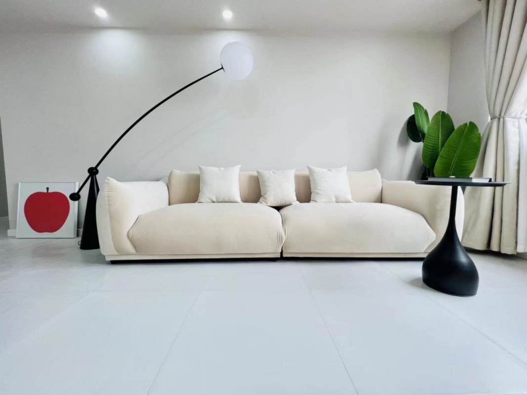 Housing image — Living Room