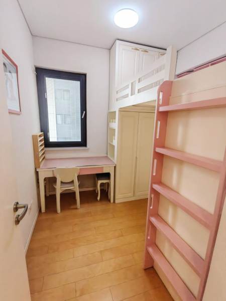 Housing image — Bedroom