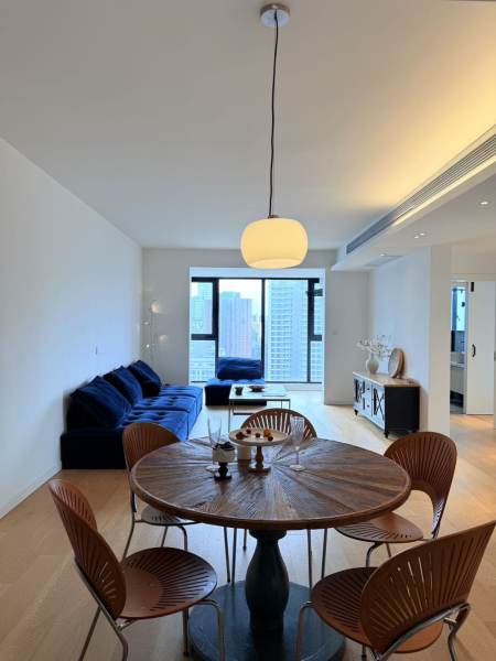 Housing image — Living Room