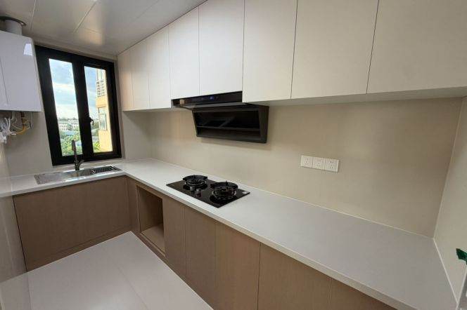 3BR Apartment in Hongqiao CBD (L10)