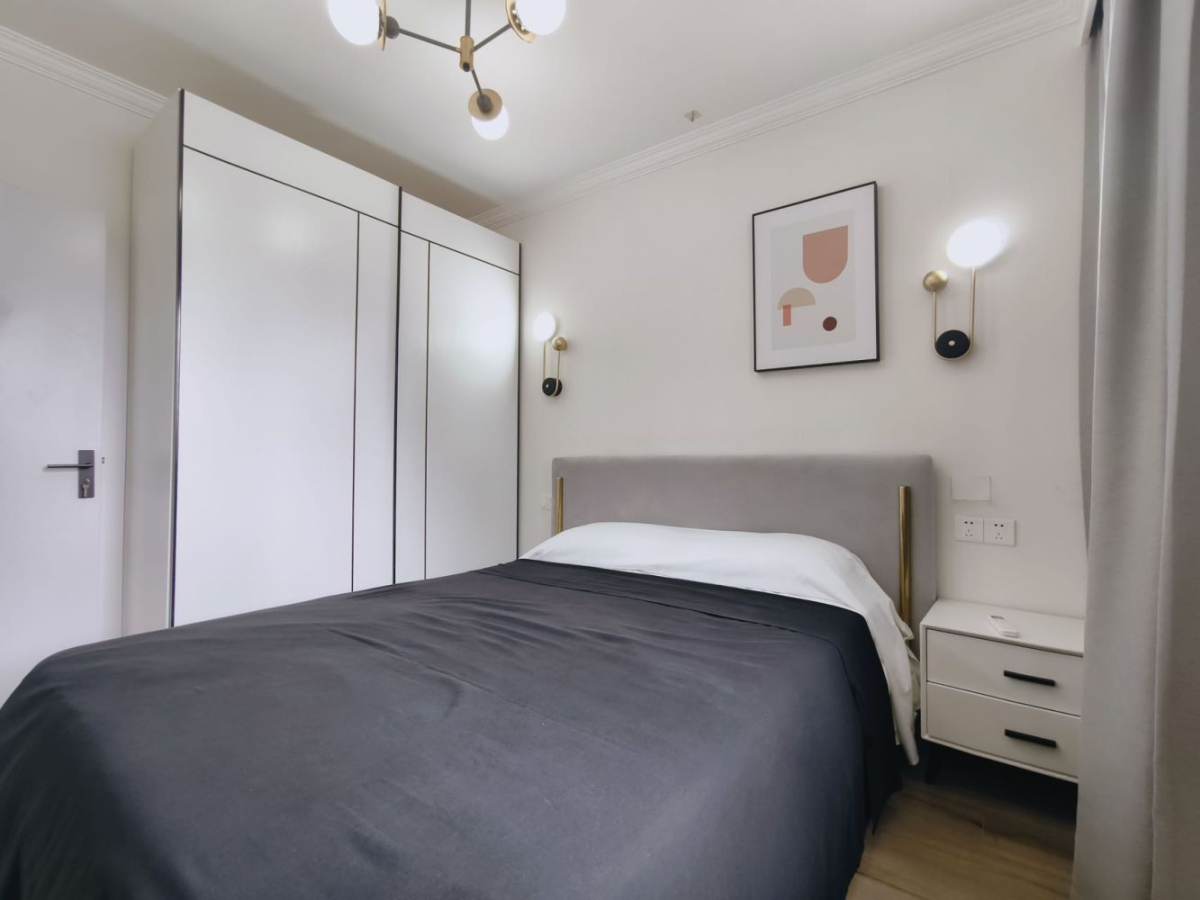 Housing image — Bedroom