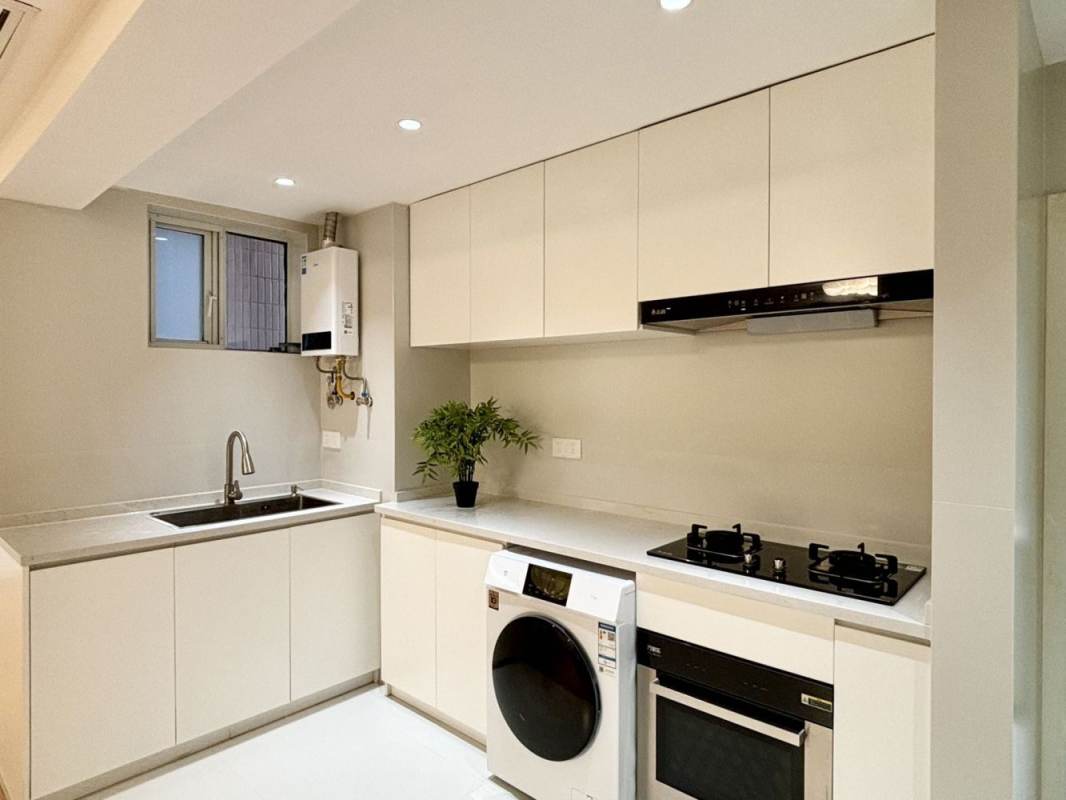 Housing image — Kitchen