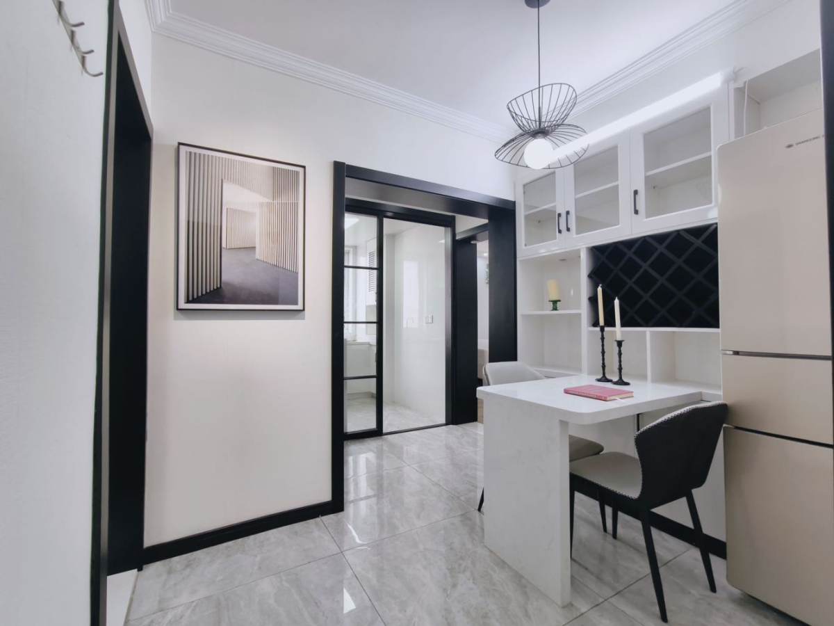 Housing image — Dining Area