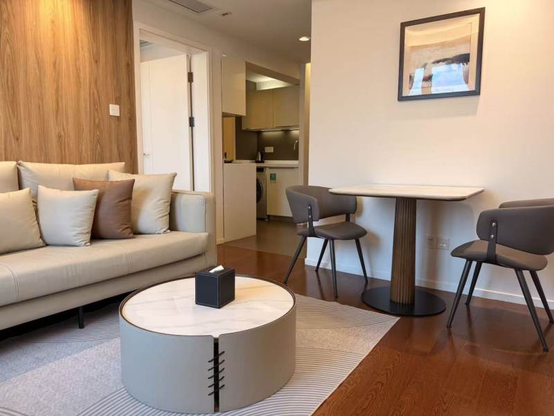 Housing image — Living Room