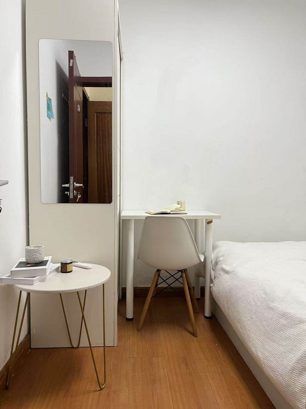 Housing image — Bedroom