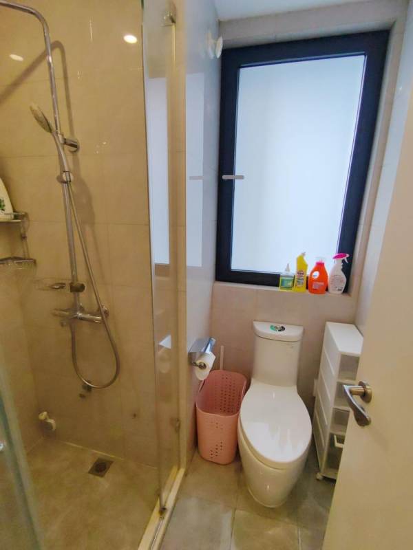 Housing image — Bathroom