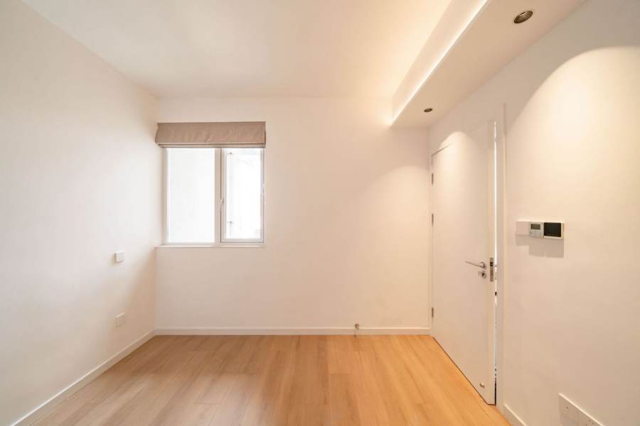 Housing image — Bedroom