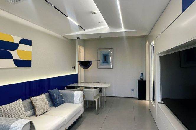 2BR Apartment in Laoximen (L8/L10/L14)