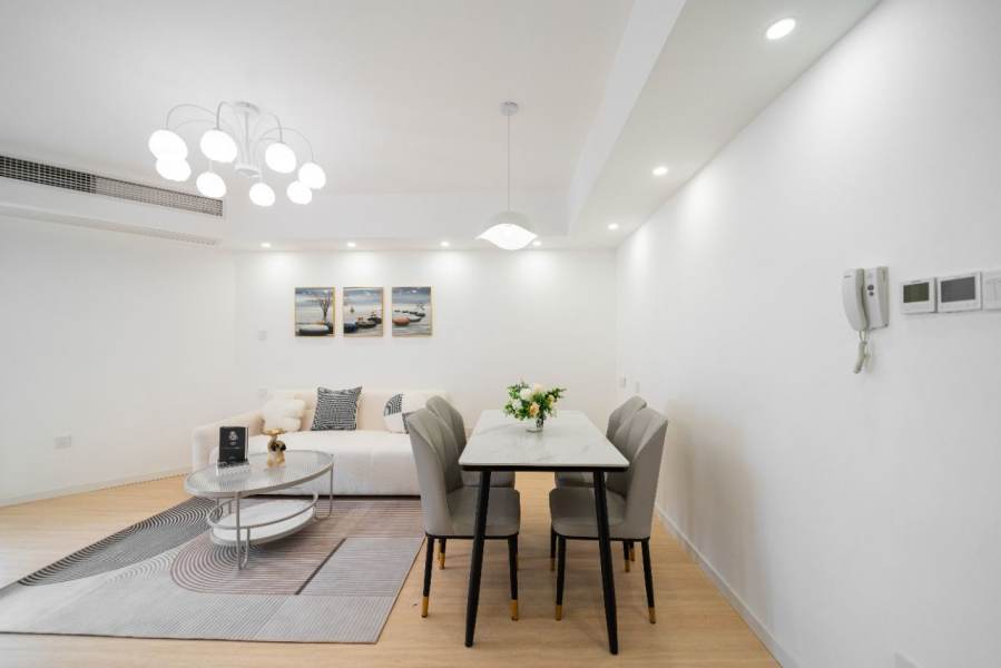 Housing image — Living Room