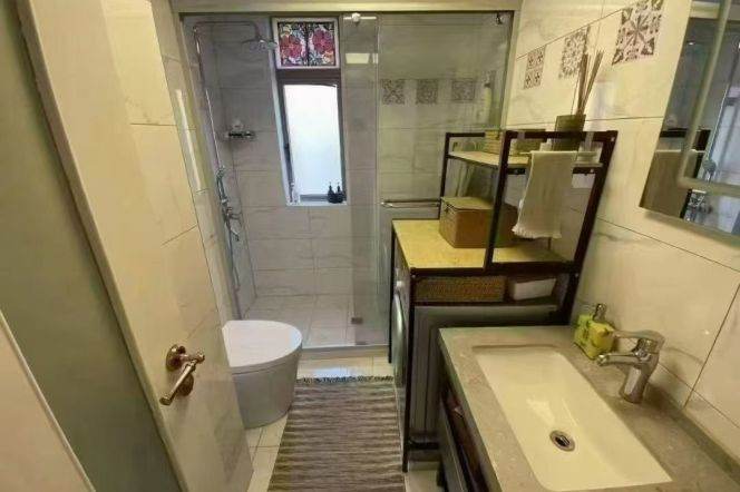 2BR Lane House in Old Xuhui
