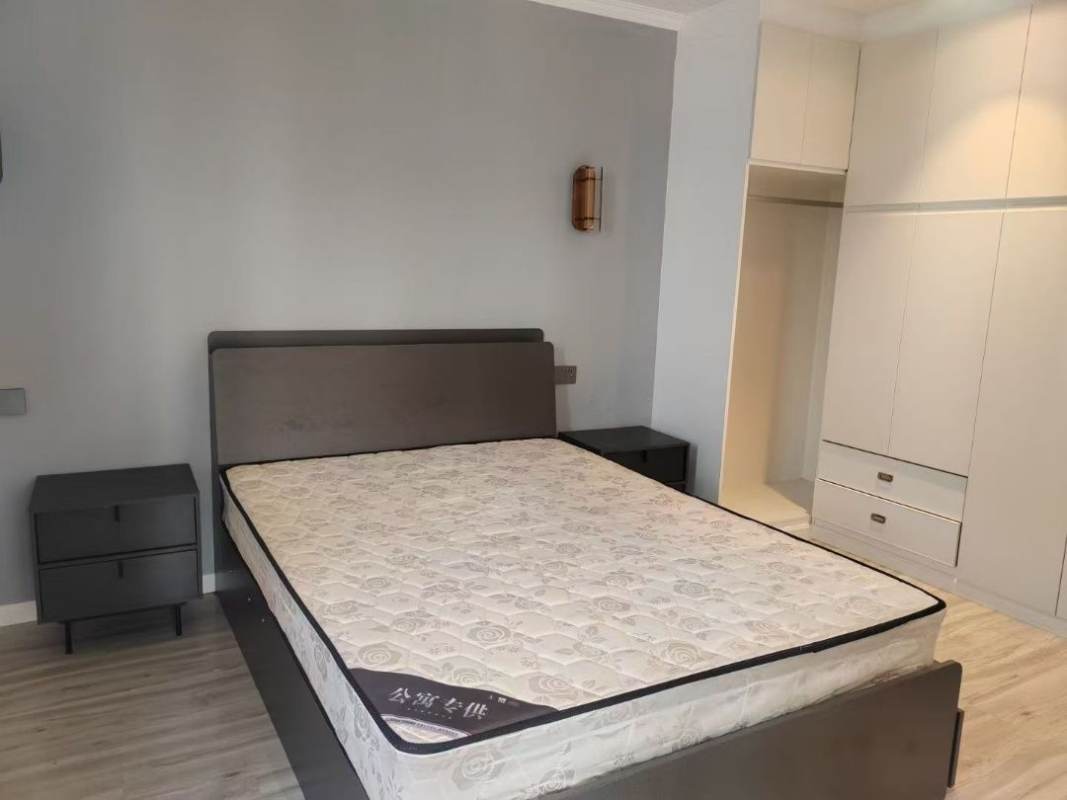 Housing image — Bedroom