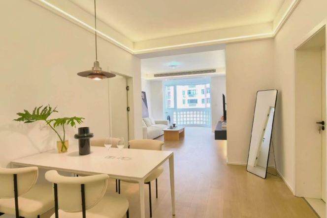 2BR Apartment near Zhongshan Park (L2/L3/L4)