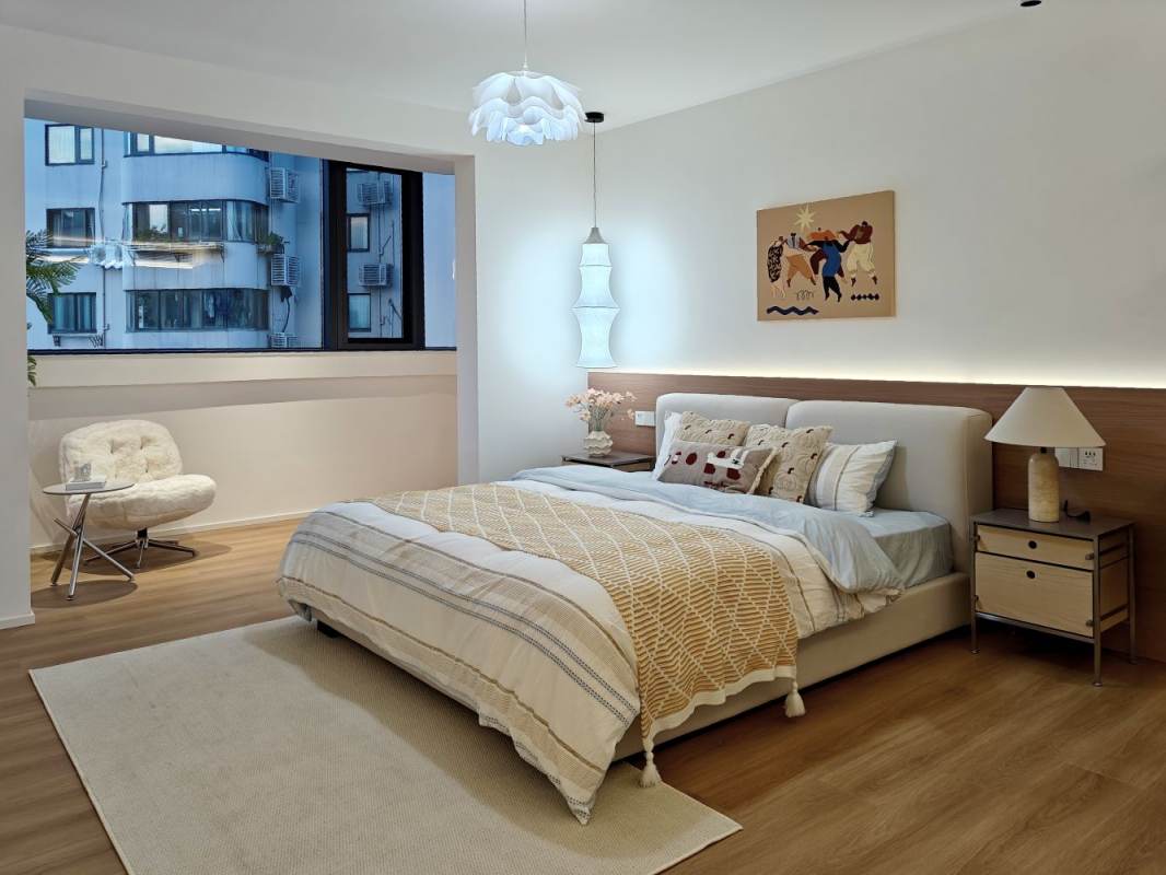 Housing image — Bedroom
