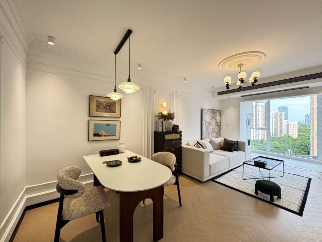 Housing image — Living Room