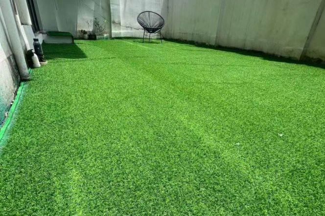 1BR Apartment near Zhongshan Park with Terrace (L2/L11)