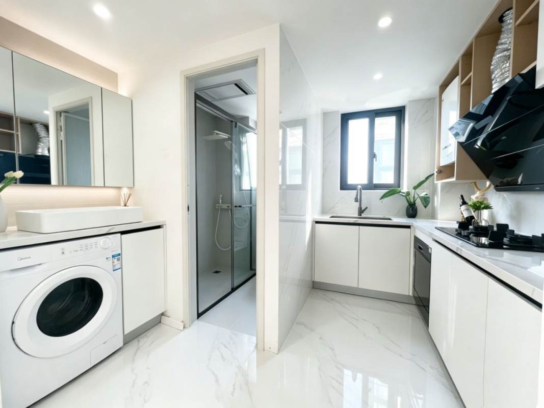 Housing image — Kitchen