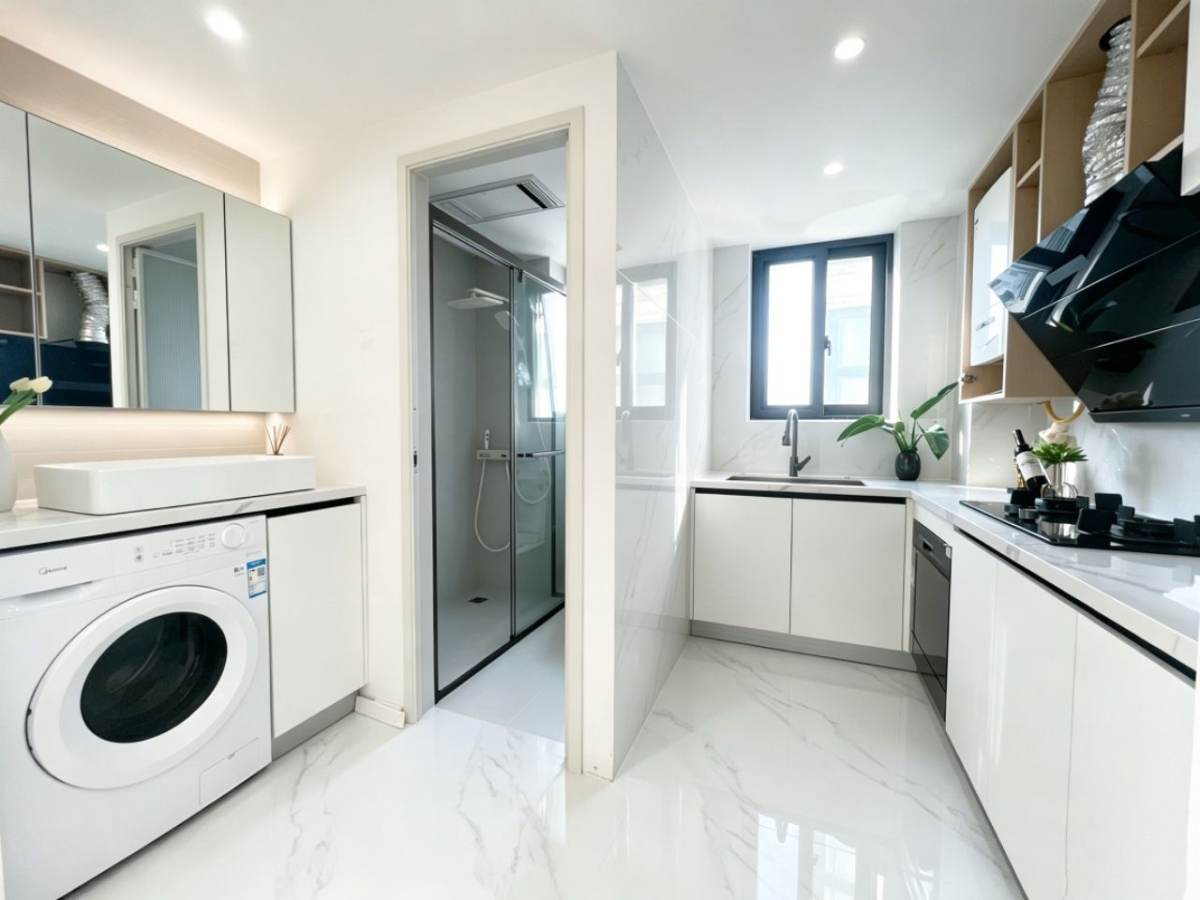 Housing image — Kitchen