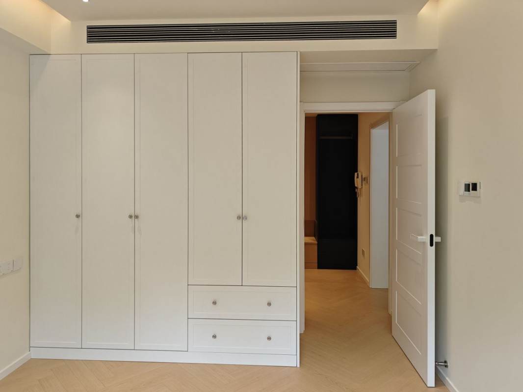 Housing image — Bedroom