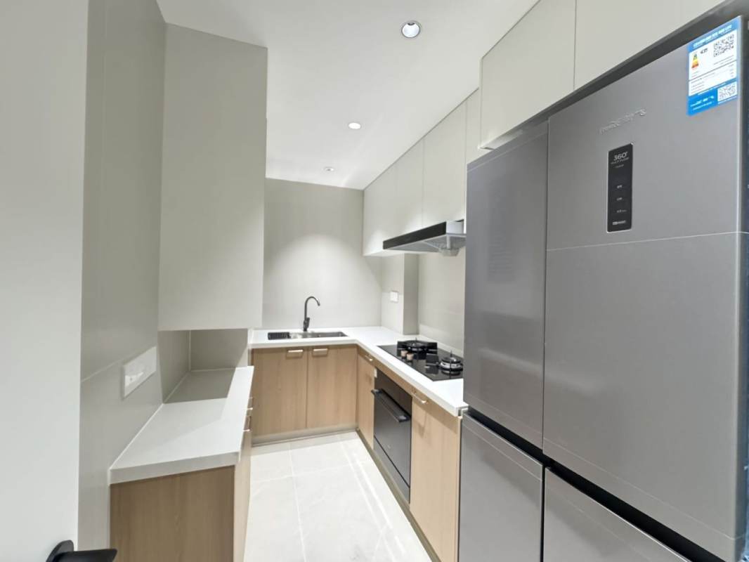 Housing image — Kitchen