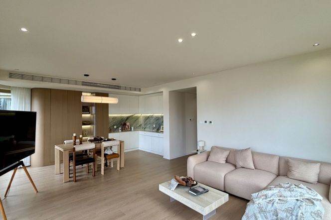 Spacious 3BR Apartment in Laoximen (L10/L14)