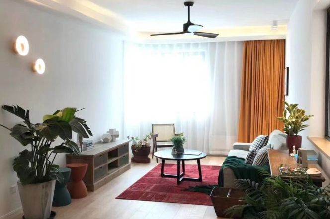 Spacious 2BR Apartment in Jing'an