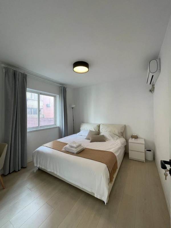 Housing image — Bedroom
