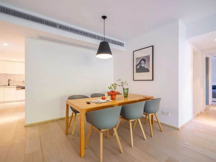 Housing image — Dining Area