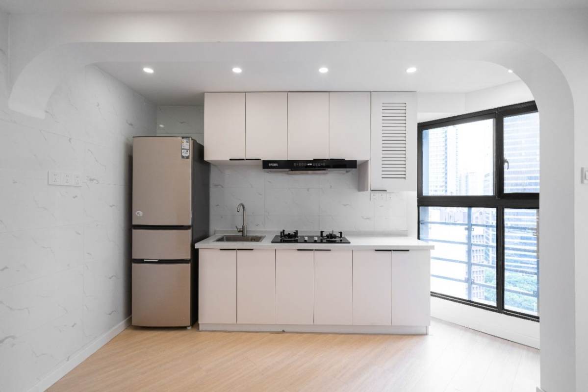 Housing image — Kitchen