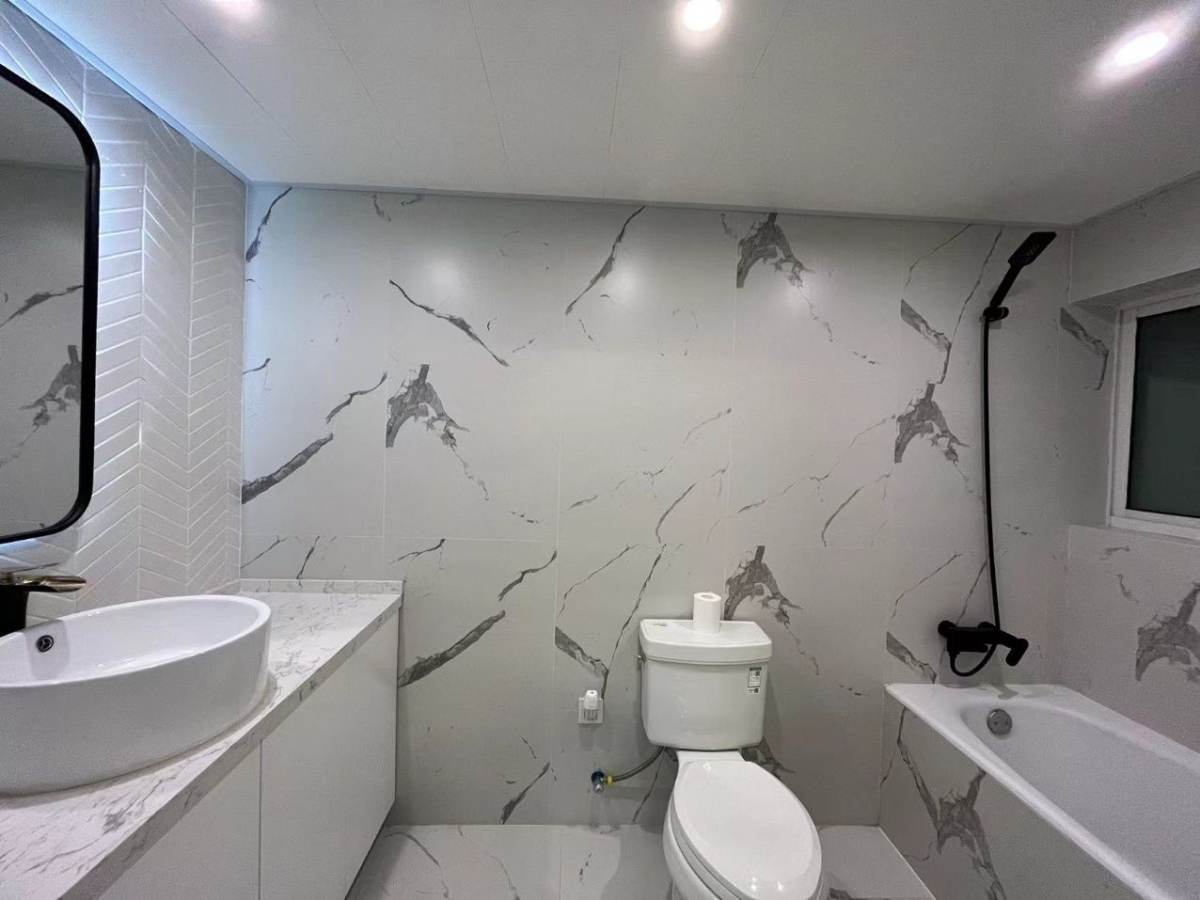 Housing image — Bathroom