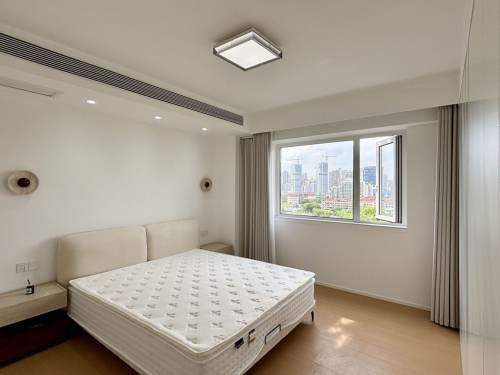 Housing image — Bedroom