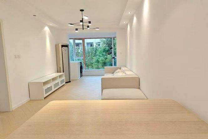 Spacious 2BR Apartment near The X Tower (L13/L14)