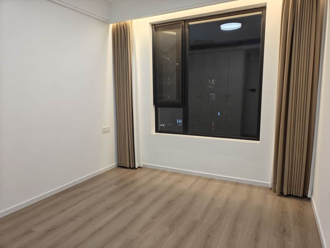 Housing image — Bedroom