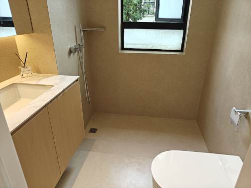 Housing image — Bathroom